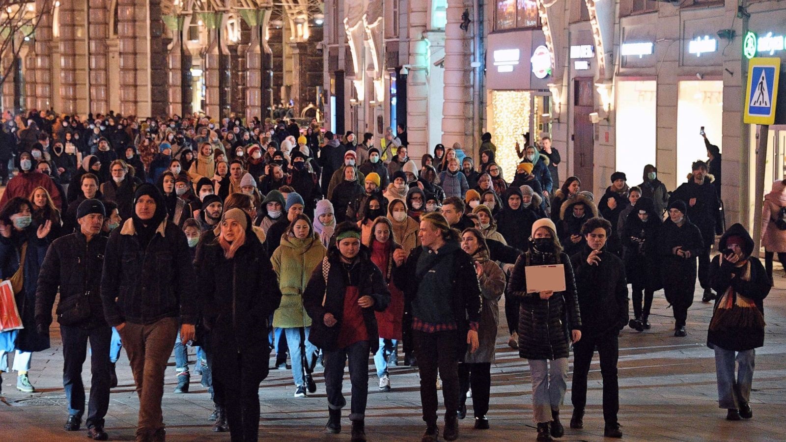 MIKROFONI NË PROTESTË