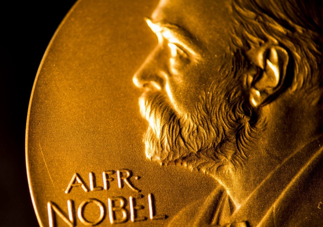 ARKIVAT E NOBELIT